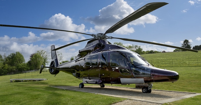 Book a Airbus Helicopter H155 to fly from Toulon to St Tropez La Môle